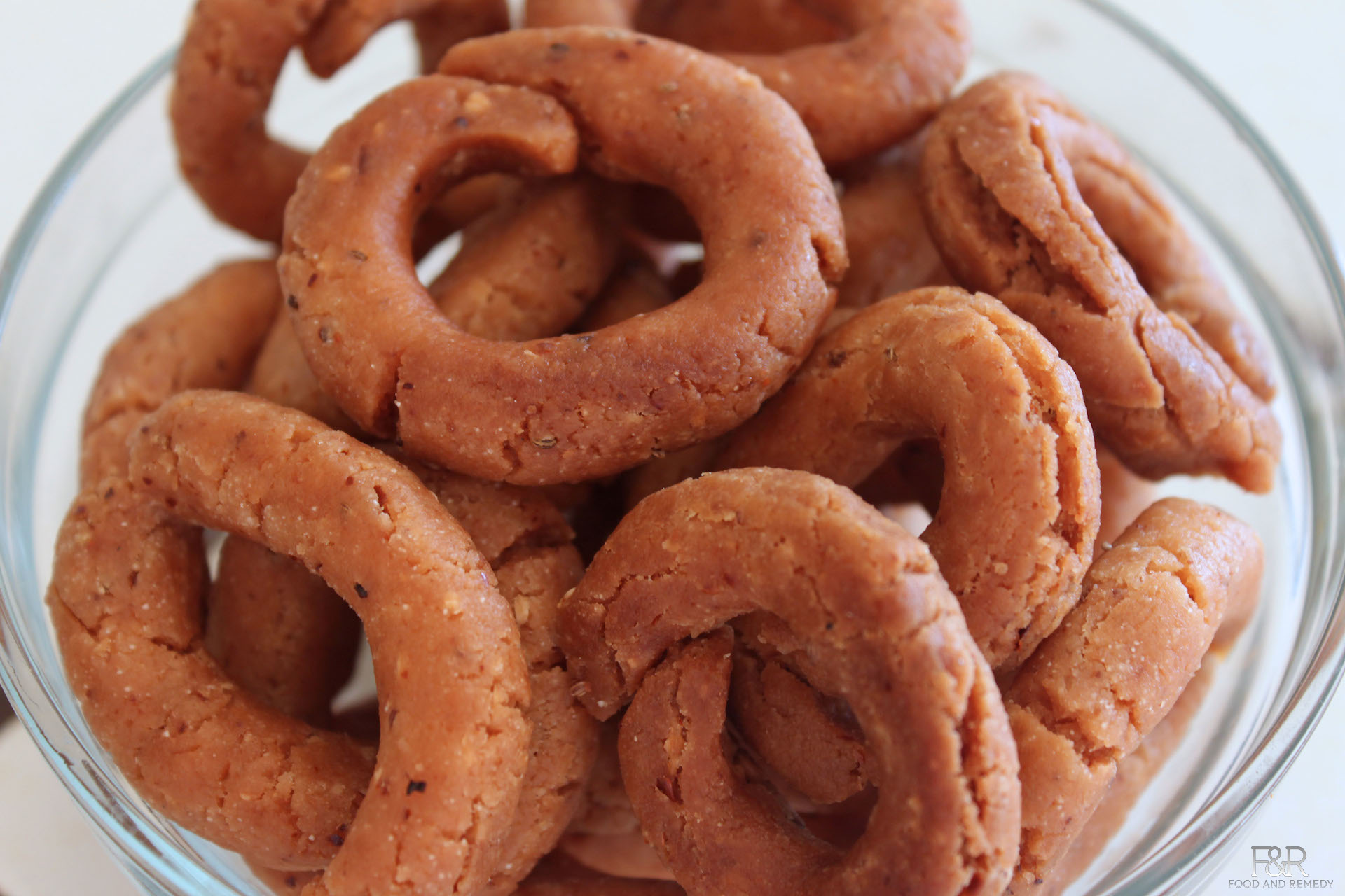 Kodubale / Spicy
Rings – Food and Remedy
