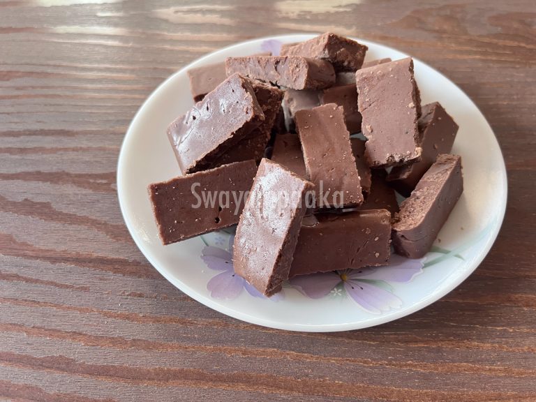 almond cocoa burfi